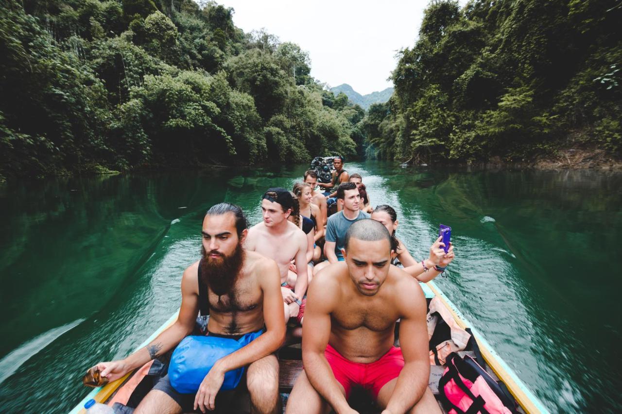 Khaosok Secret Hostel Khao Sok National Park Exterior foto